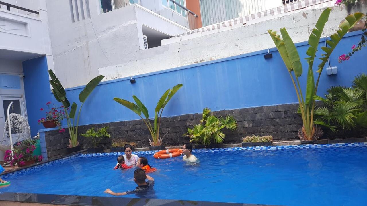 Villa hoàng hoa thám bãi sau Vung Tau Esterno foto